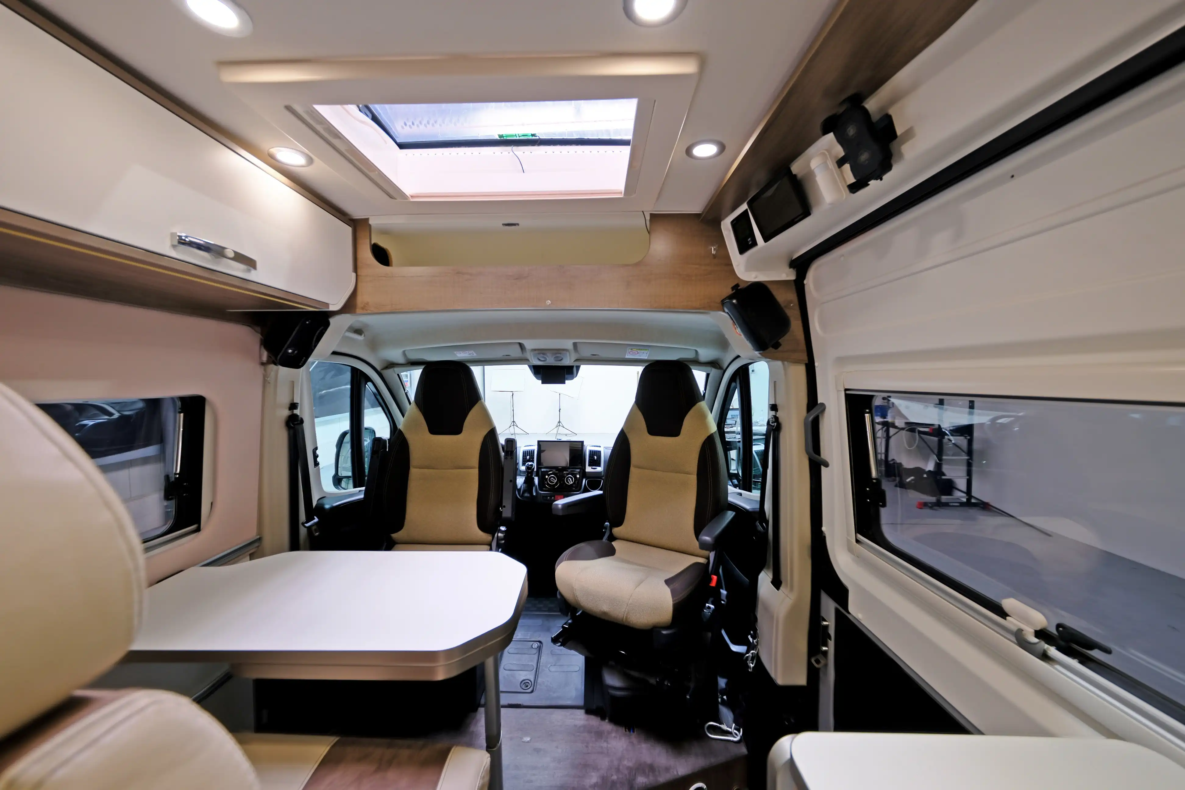 MOOVEO VAN 60 DB